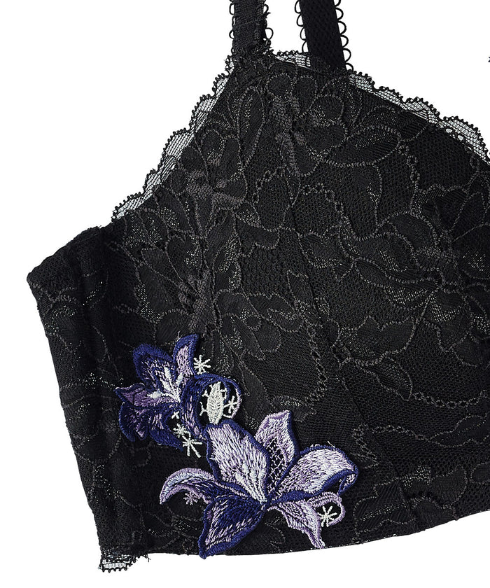 Chomori Chemical Lace Maximum Boost Bra