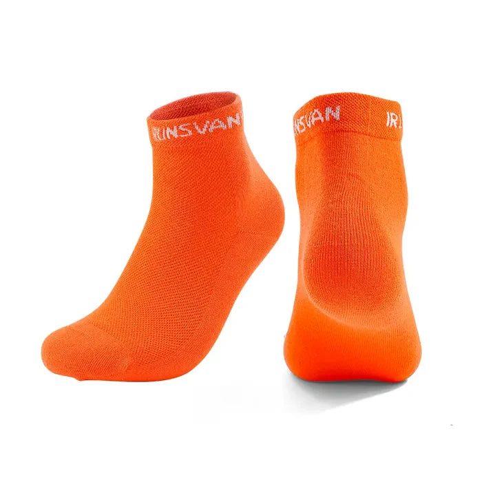 A pair / Orange