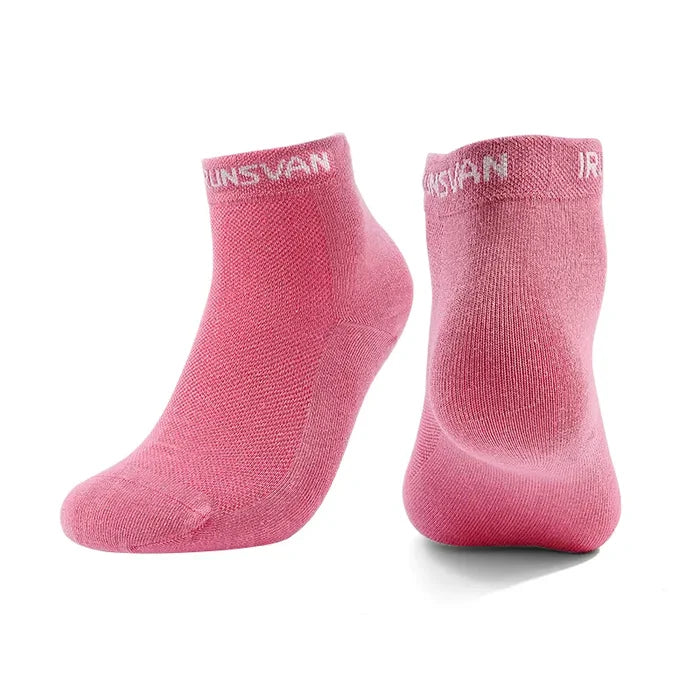 A pair / Pink