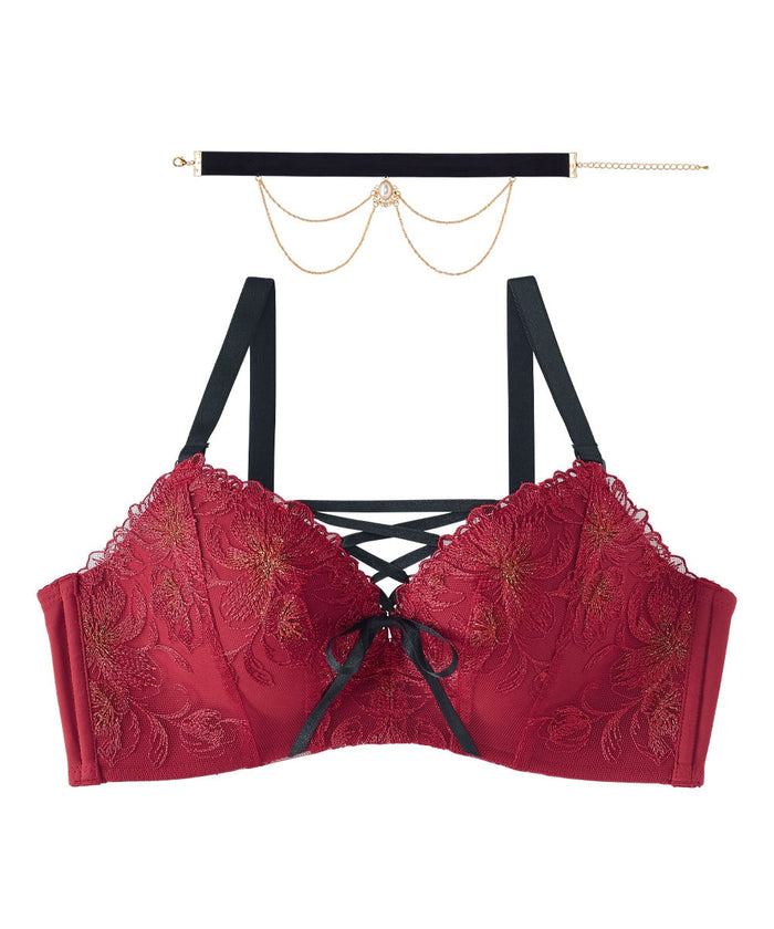 Chomori Maximum Boost Bra with Pearl Choker