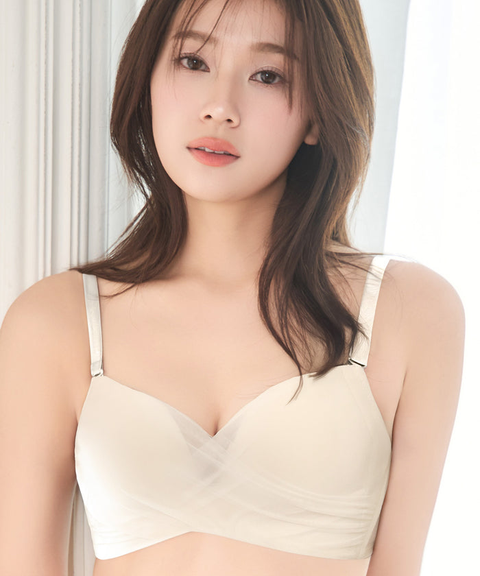 Chomori Sheer Tulle Wireless Maximum Boost Bra