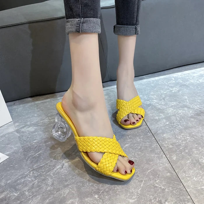 Yellow / 35