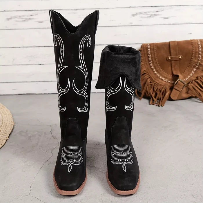Embroidered Round Toe Block Heels Boots