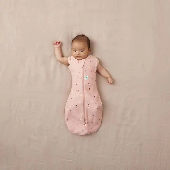 Ergopouch - Organic All Year Cocoon Swaddle Bag -Pink Daisies -1 Tog Sleeping Bag ErgoPouch - Australia