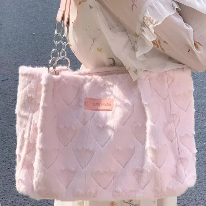 Fluffy Heart-Patterned Handbag