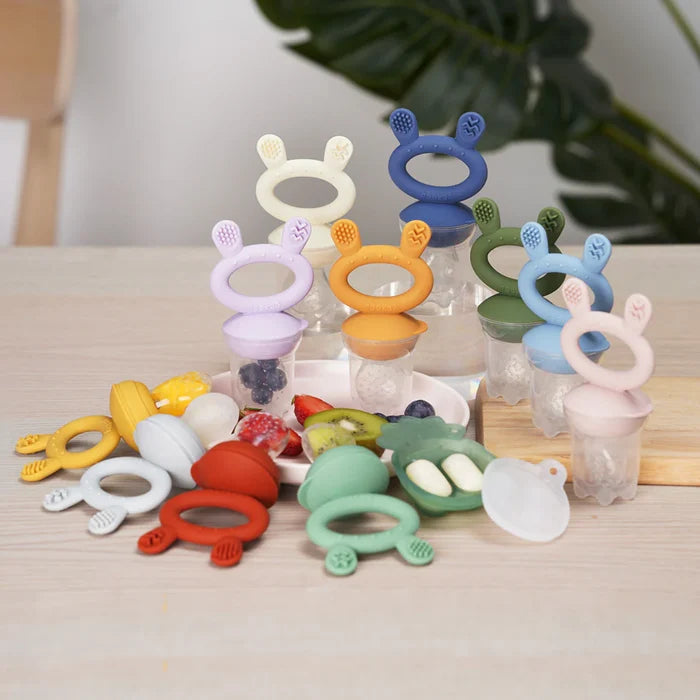 Haakaa Silicone Fresh Food Feeder & Mini Nibble Tray Combo