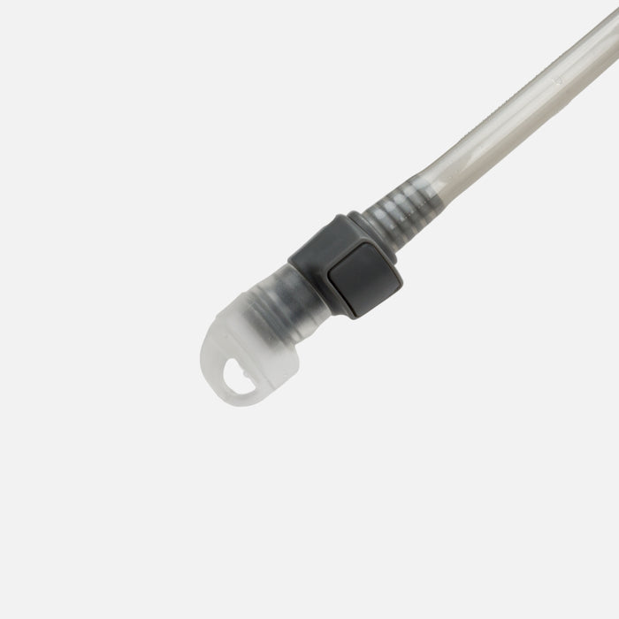 color:Clear||seo:Detail Shot of 100% BPA FREE Nathan 1.8 Liter Hydration Bladder