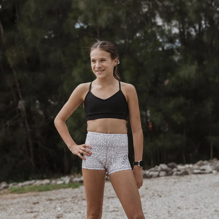 black sports bra