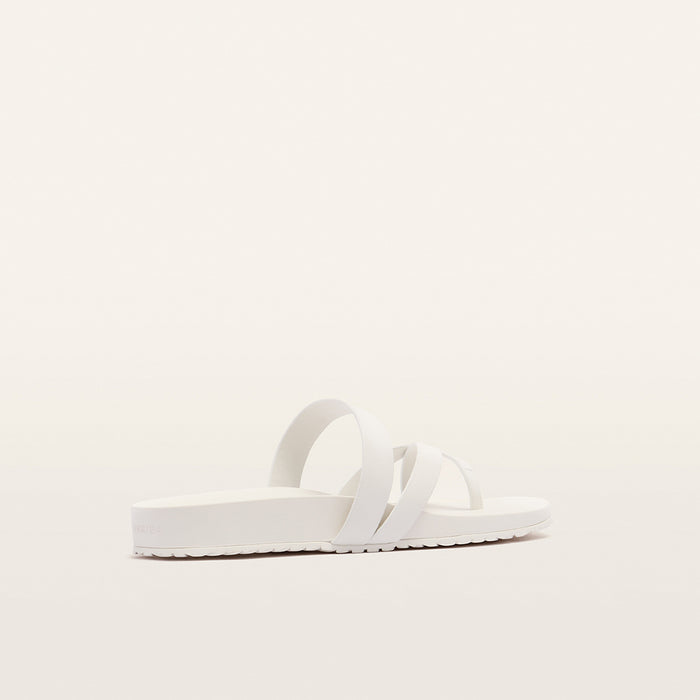 Isla Soft White