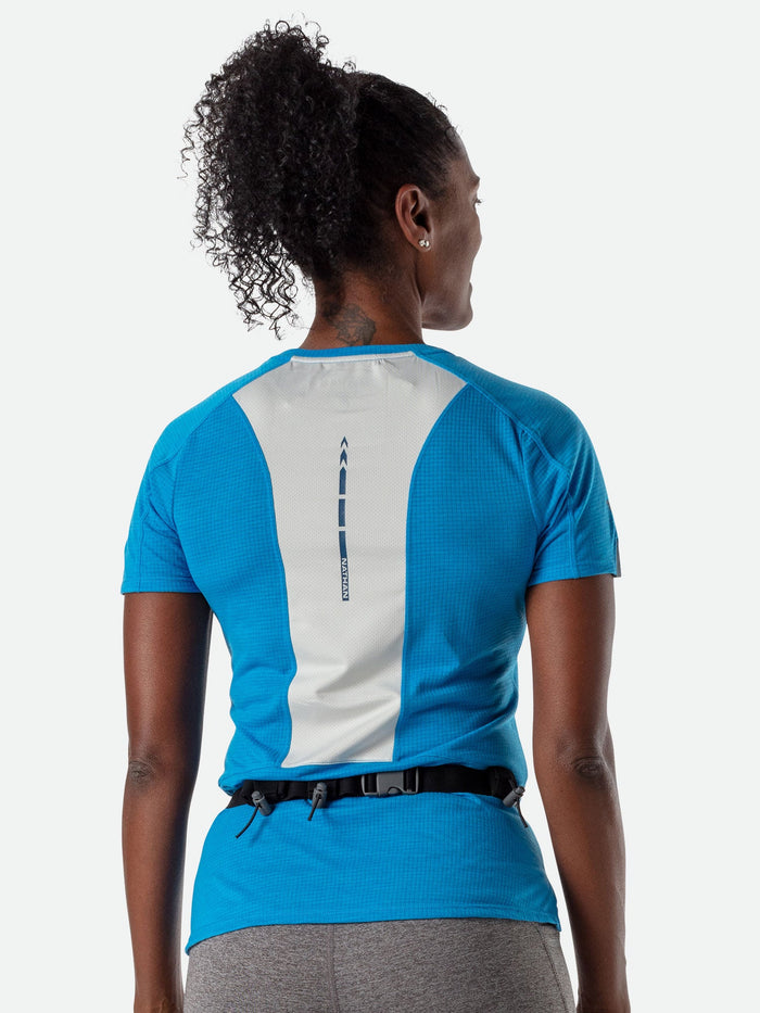 color:Black/Reflective Silver||seo:Nathan Mirage Pak Plus Adjustable Belt - Black - Female Runner - Back View