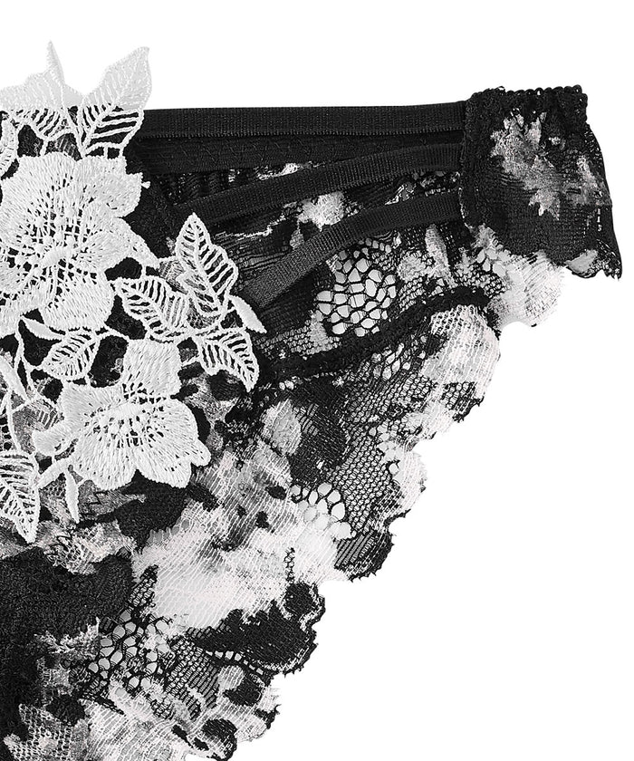 Monotone Flower Cheeky