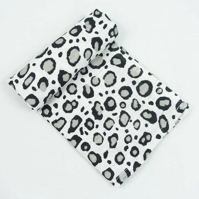 MuslinZ Bamboo/Organic Cotton Swaddle Blanket Leopard Print - 120x120cm Muslin Muslinz