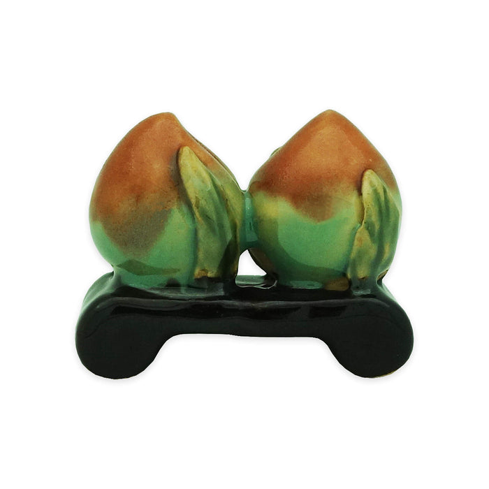 Peaches on Stand