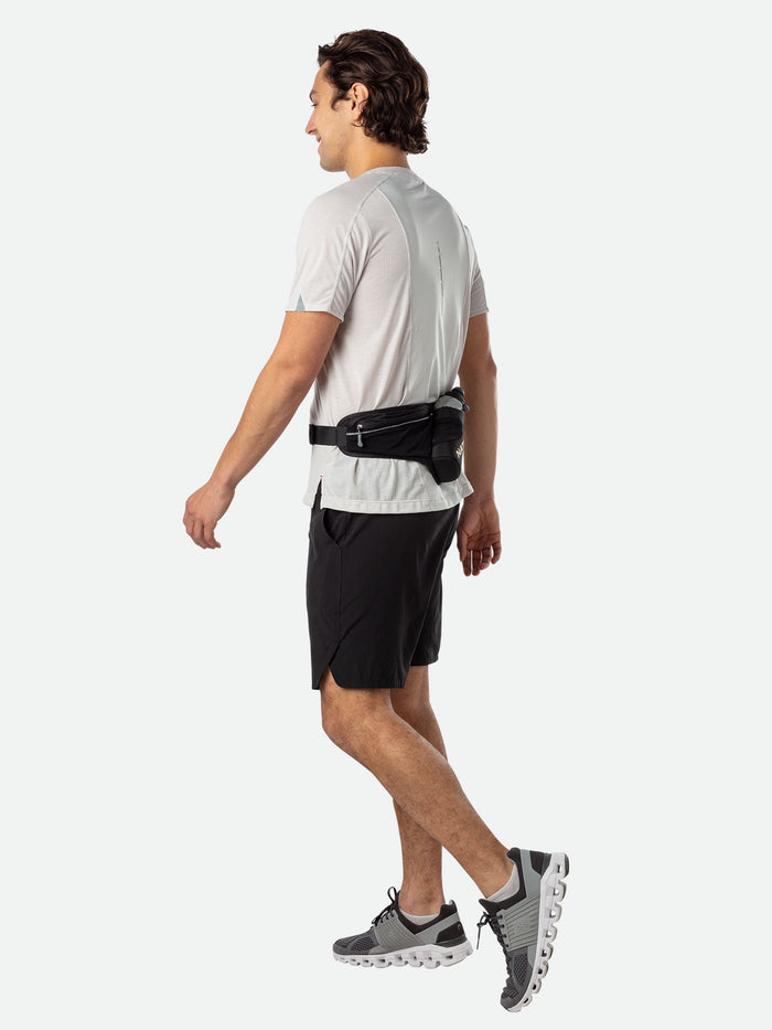 color:Black/Gold||seo:Nathan Peak Hydration Waist Pack - Black/Gold - On Model - Side View of Pack