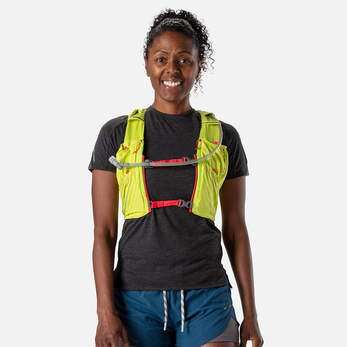 color:Finish Lime/Hibiscus||seo:Nathan Pinnacle 12 Liter Women's Hydration Race Vest - Finish Lime/Hibiscus Red - Female Runner Front View