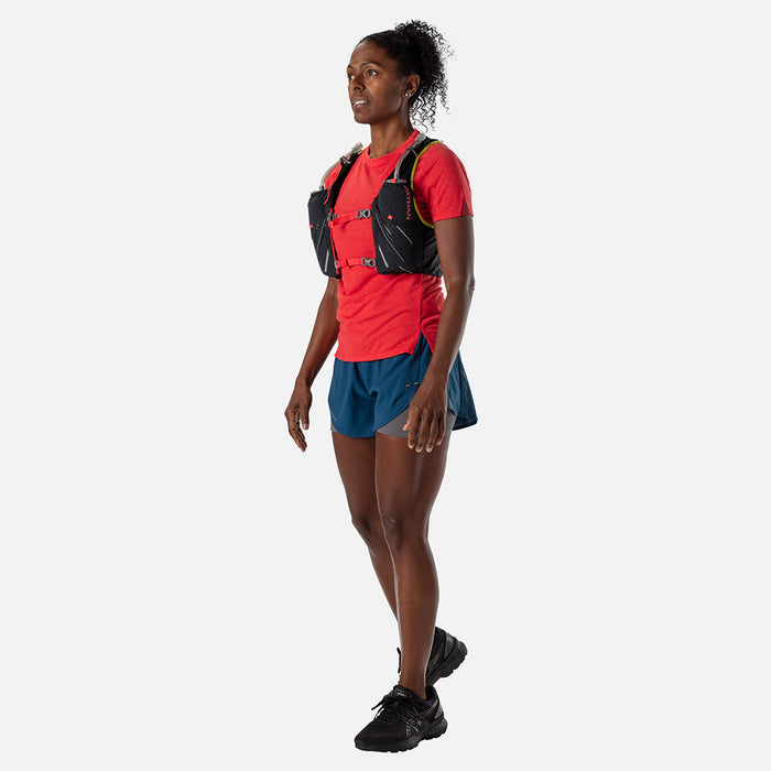 color:Black/Hibiscus||seo:Nathan Pinnacle 4 Liter Women's Hydration Race Vest - Black/Hibiscus Red - Female Runner Side View
