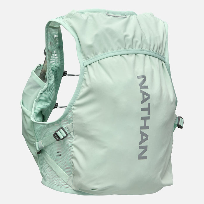 color:Surf Spray/Reflective Silver||view:SKU Image back||seo:Nathan Pinnacle Breeze 4 Liter Women's Hydration Race Vest - Surf Spray/Reflective Silver - Back of Pack