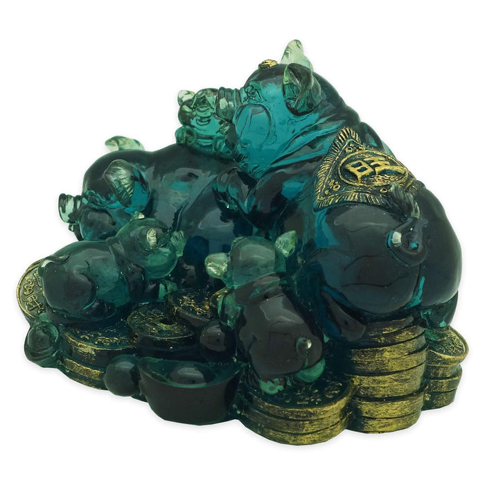 Prosperous Pigs on Treasures (L)