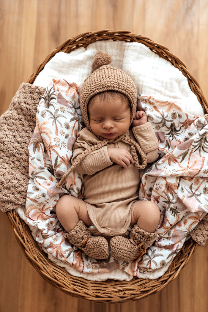 Snuggle Hunny Organic Ribbed Long Sleeve Bodysuit - Pebble