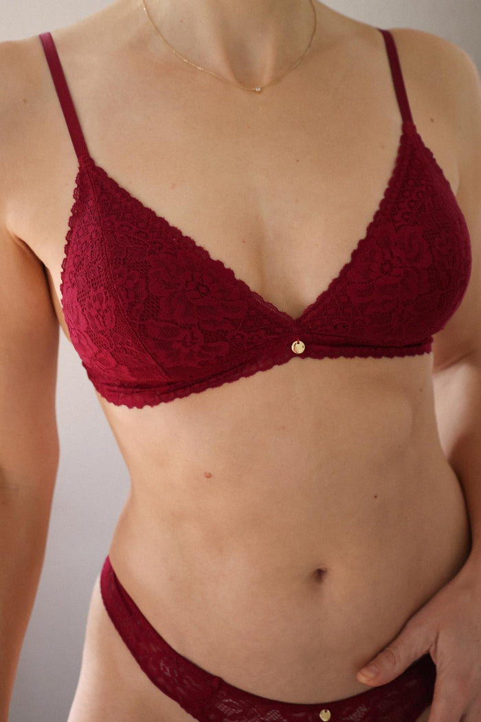 nachhaltige Unterwäsche in dunkelrot kaufen von Coco Malou fair fashion lingerie sexy filigran