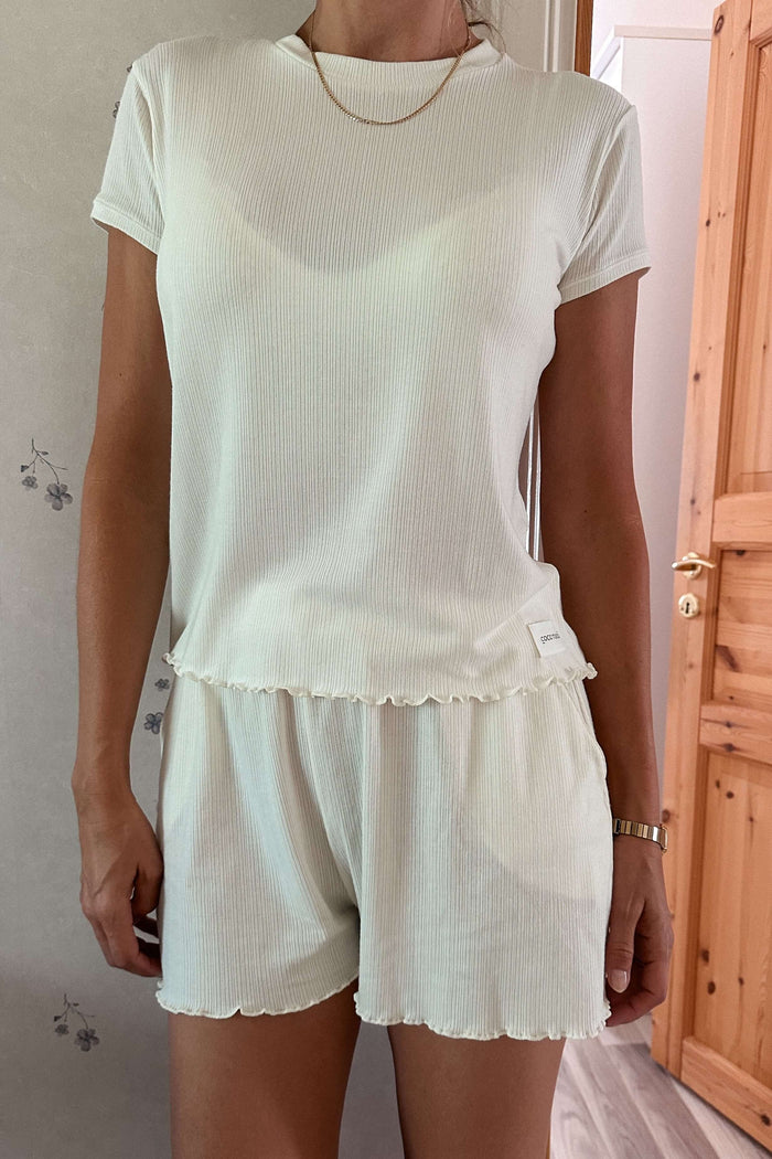 T-Shirt Pia in whisper white
