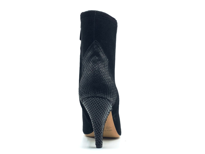 The Seller - S8697 (Black)