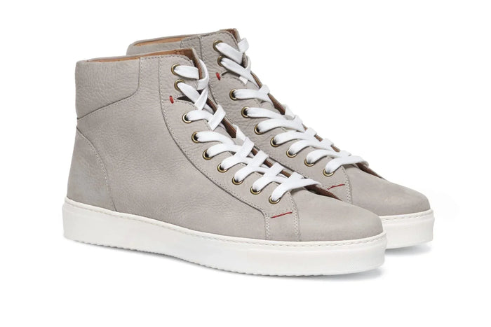 Light Grey / 10.5 / Sneakers