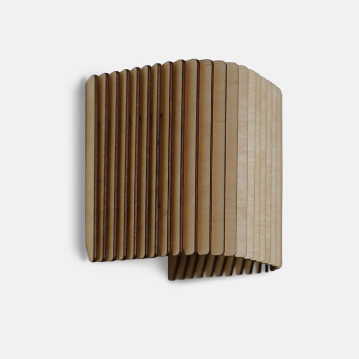 Wandleuchte CUBO aus Holz
