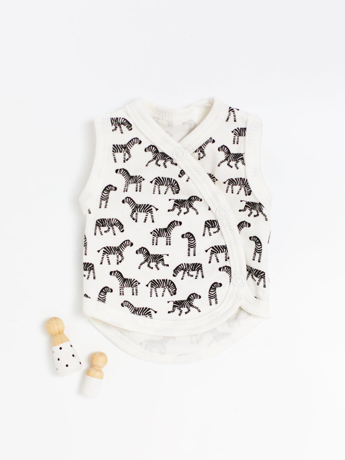 Zebras Gift Box - Incubator Vest, Hat & Muslin Gift Set Little Mouse Baby Clothing & Gifts