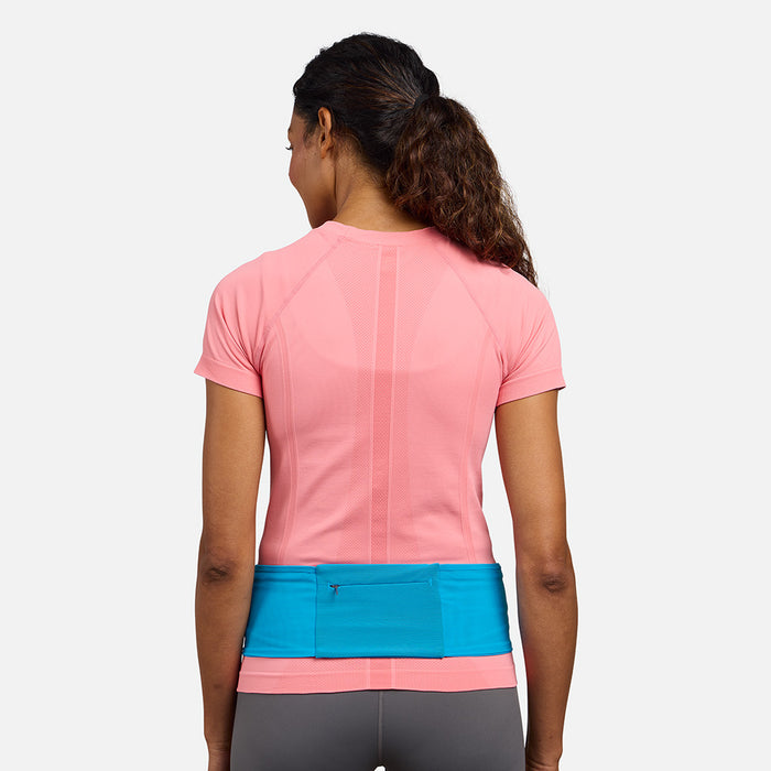 color:Electric Blue/Reflective Silver||seo: Nathan Zipster Max Training Waist Belt - Electric Blue/Reflective Silver - On Model - Back of Belt